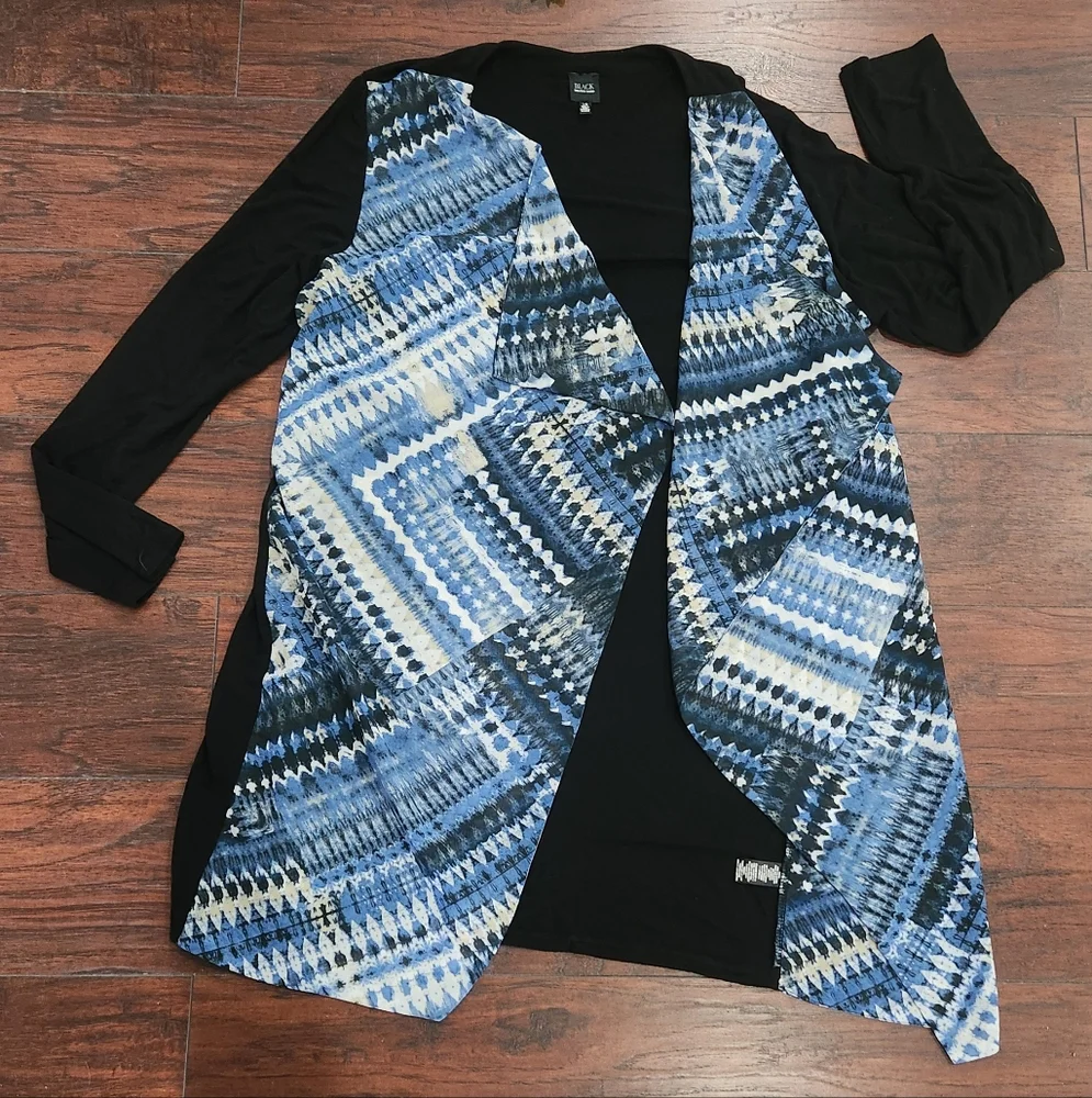 Black SAKS FIFTH AVENUE Blue Geometric Patterned Vest 💙